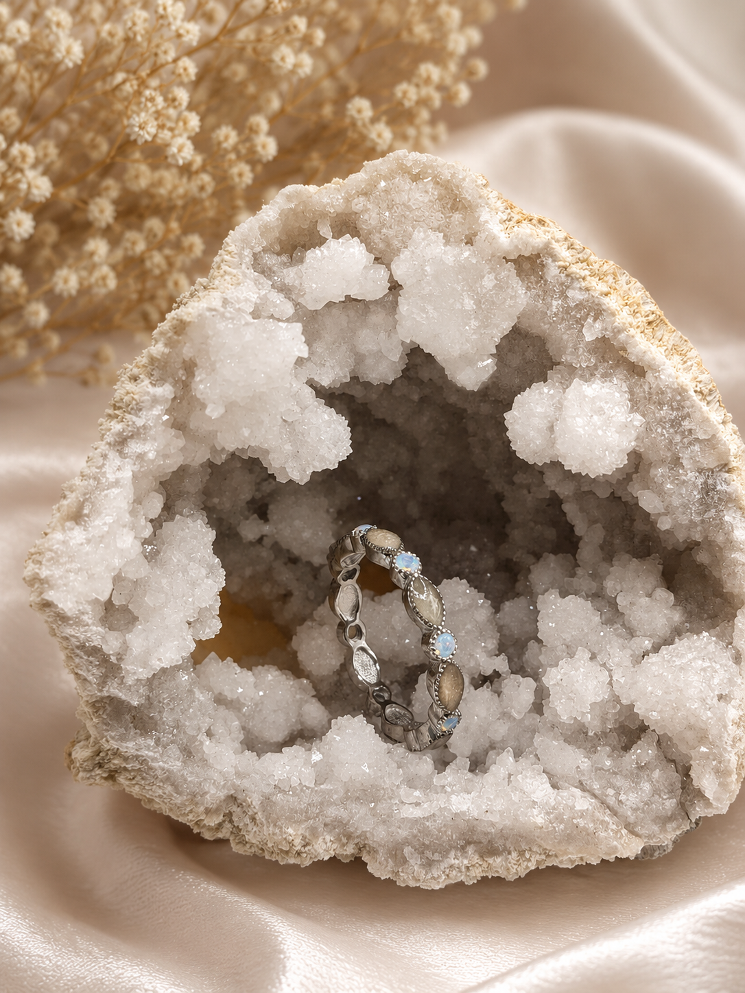 Evermore Ring view 4